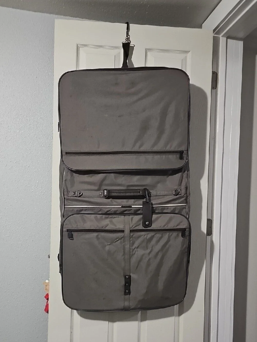 Men's Gray Travel Garment Bag - Samsonite